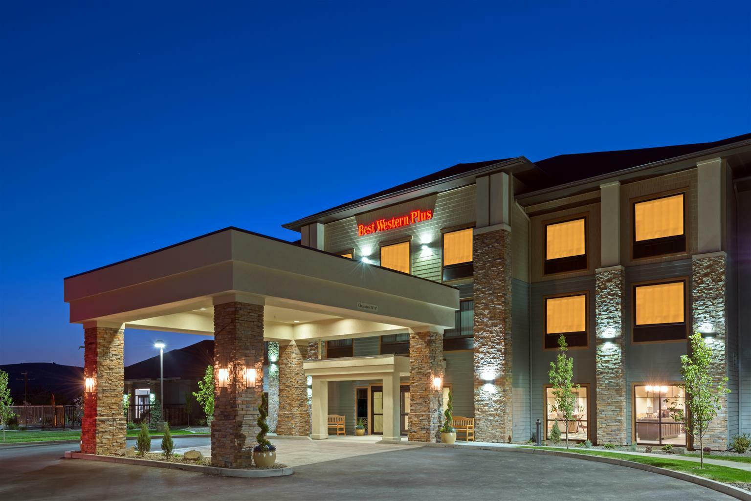Best Western Plus Dayton Exterior photo